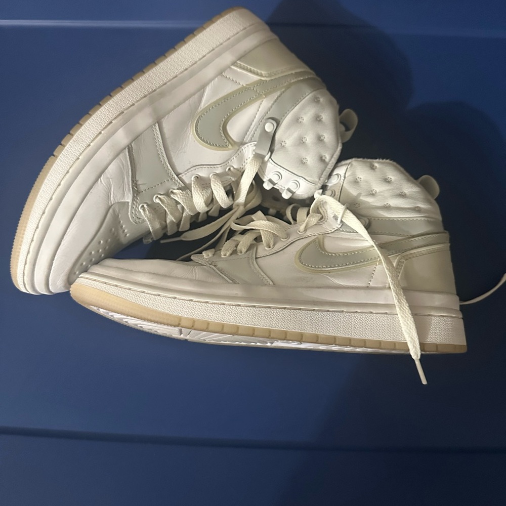 Jordan 1 Acclimate